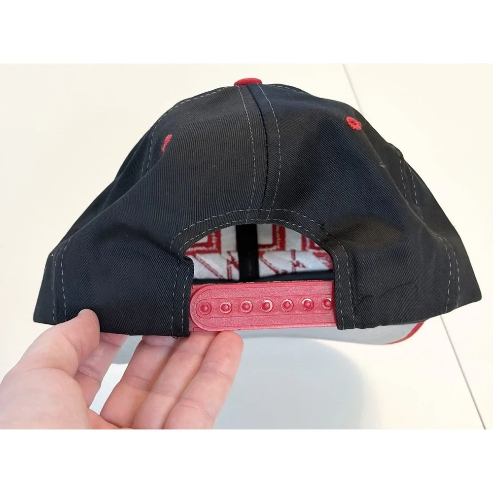 Vintage - Rare 90's Chicago Bulls Spellout SnapBack Hat Y2K NBA Logo 7 OS